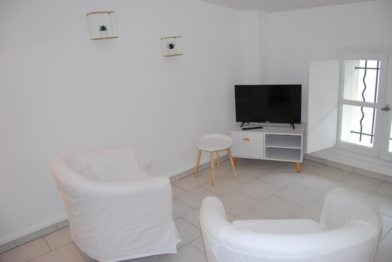 Apt T1 Cosy Et Ambiance Zen "Cottage De Moissac" Exterior photo