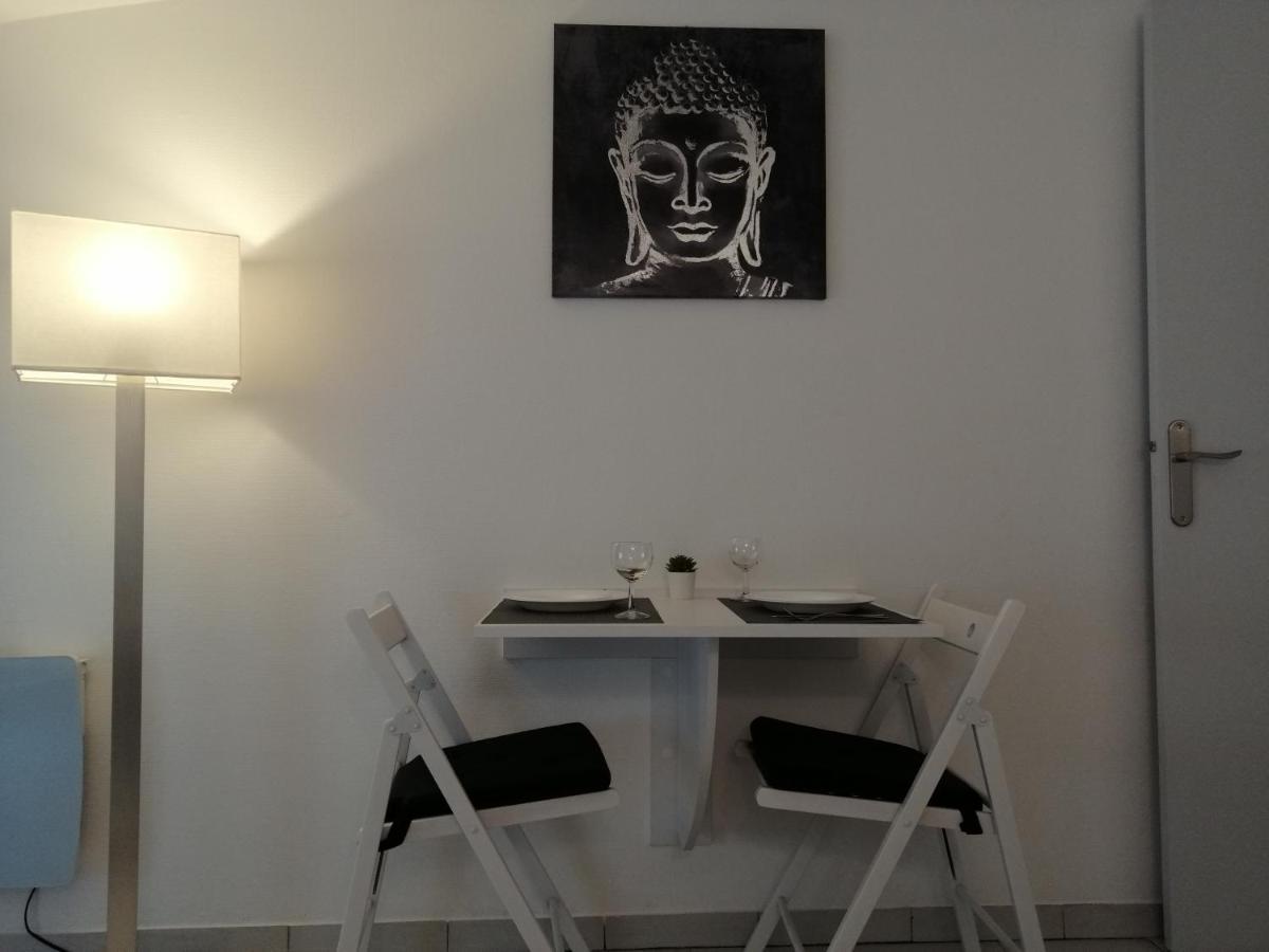 Apt T1 Cosy Et Ambiance Zen "Cottage De Moissac" Exterior photo